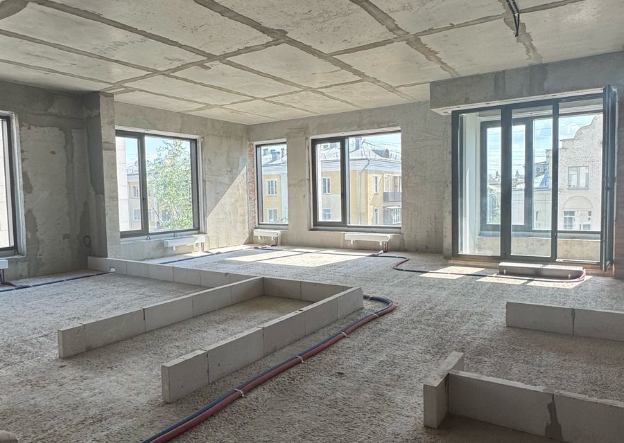Продаётся 3-комнатная квартира, 118.5 м²