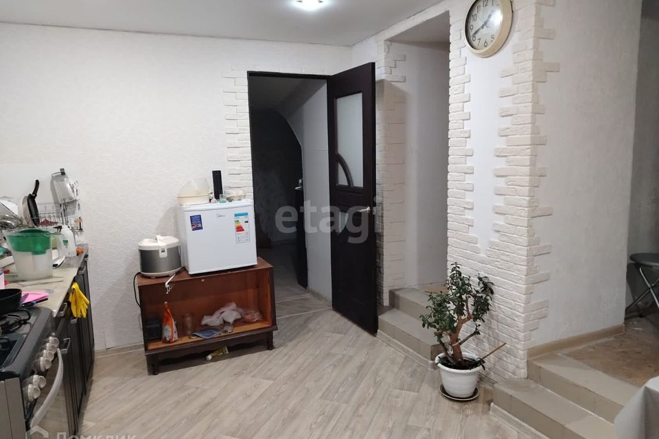 Продаётся 2-комнатная квартира, 59.7 м²