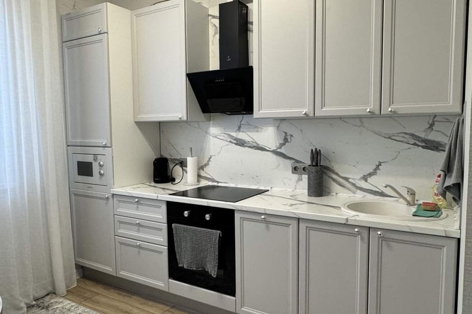 Сдаётся 1-комнатная квартира, 43 м²