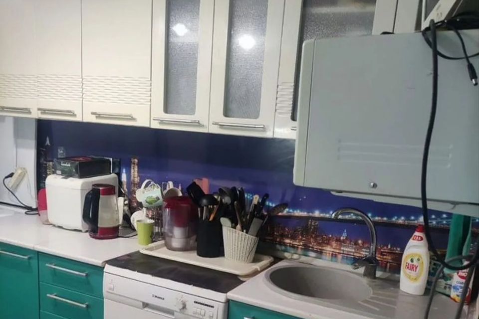 Продаётся 3-комнатная квартира, 64.2 м²