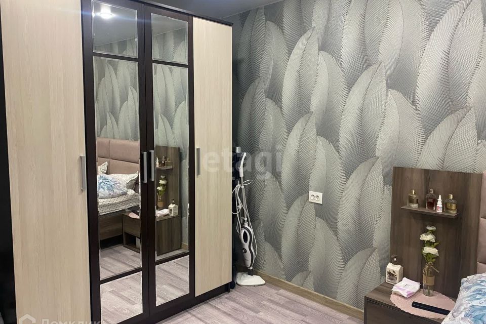 Продаётся 2-комнатная квартира, 43.8 м²