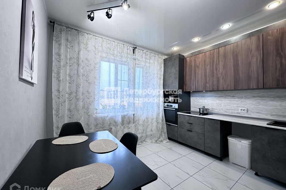 Продаётся 2-комнатная квартира, 57.1 м²