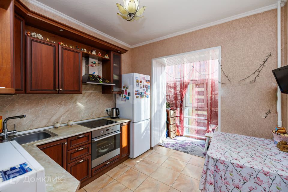 Продаётся 3-комнатная квартира, 72.8 м²