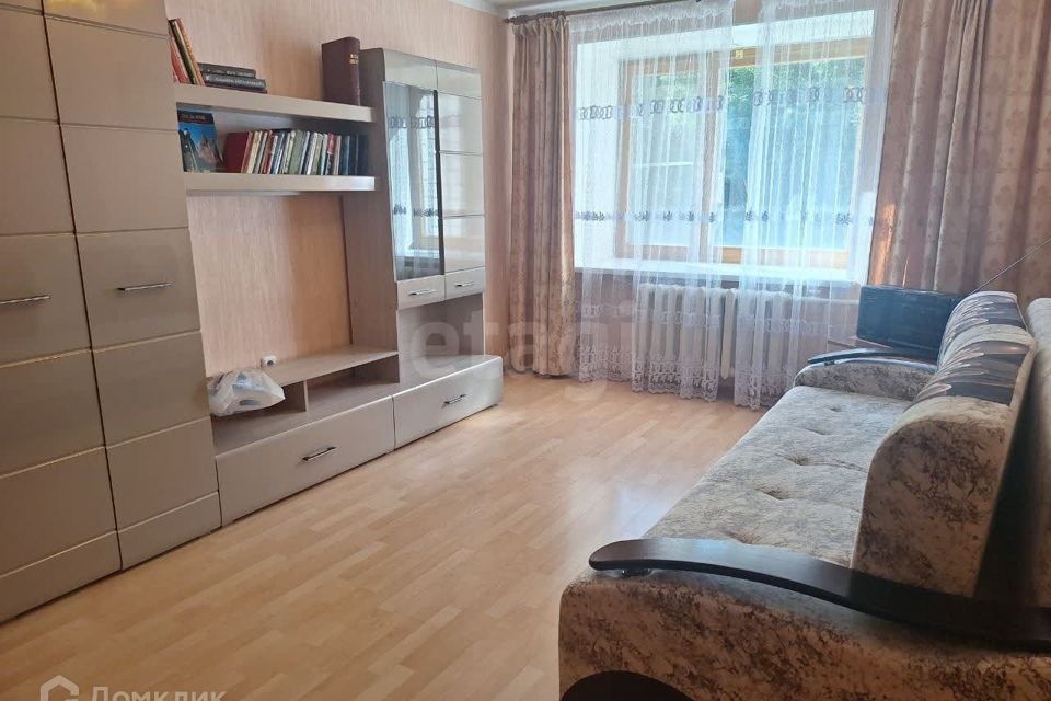 Продаётся 3-комнатная квартира, 75.8 м²