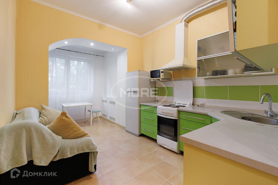 Продаётся 1-комнатная квартира, 50.4 м²