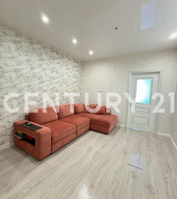 Продаётся 2-комнатная квартира, 76 м²