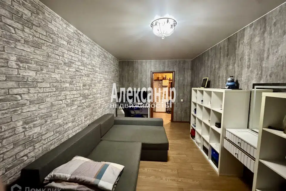Продаётся 1-комнатная квартира, 39.3 м²