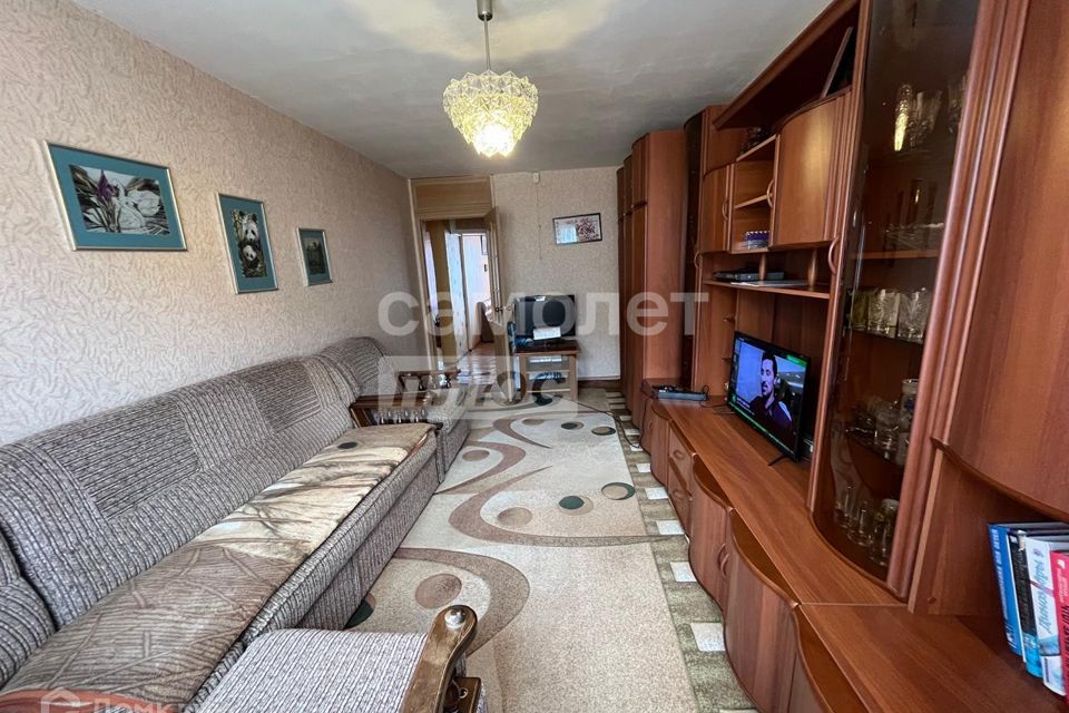 Продаётся 2-комнатная квартира, 47.7 м²