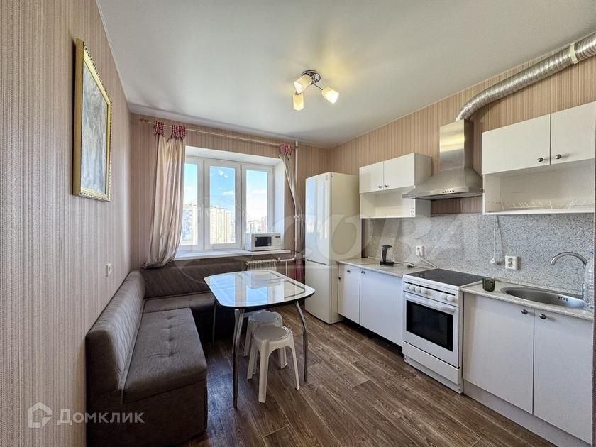 Сдаётся 2-комнатная квартира, 59 м²