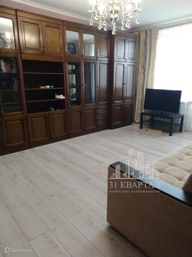 Сдаётся 2-комнатная квартира, 56 м²