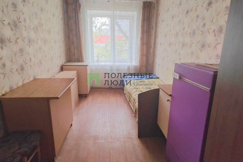 Продаётся комната в 4-комн. квартире, 11.6 м²
