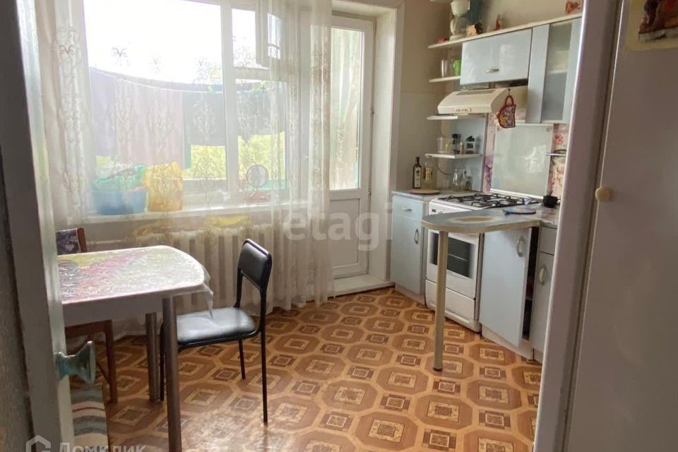 Продаётся 5-комнатная квартира, 108.4 м²