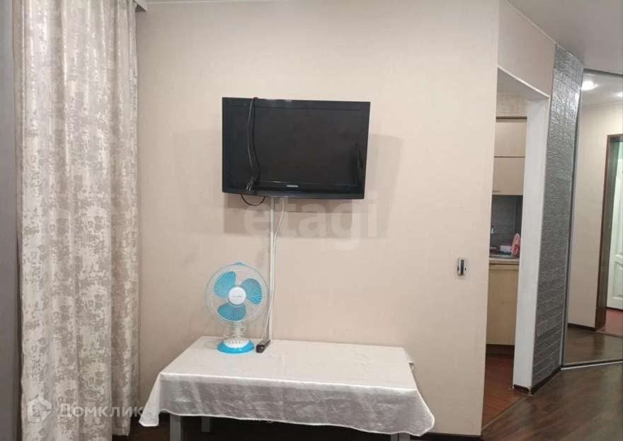 Сдаётся 1-комнатная квартира, 38 м²