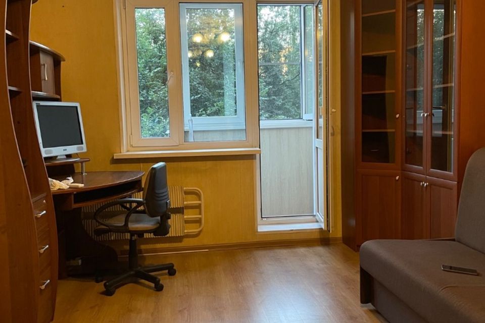 Сдаётся 1-комнатная квартира, 38 м²
