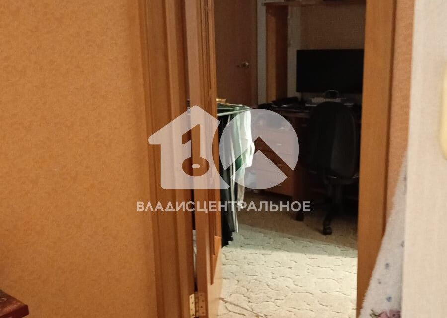 Продаётся 1-комнатная квартира, 43 м²