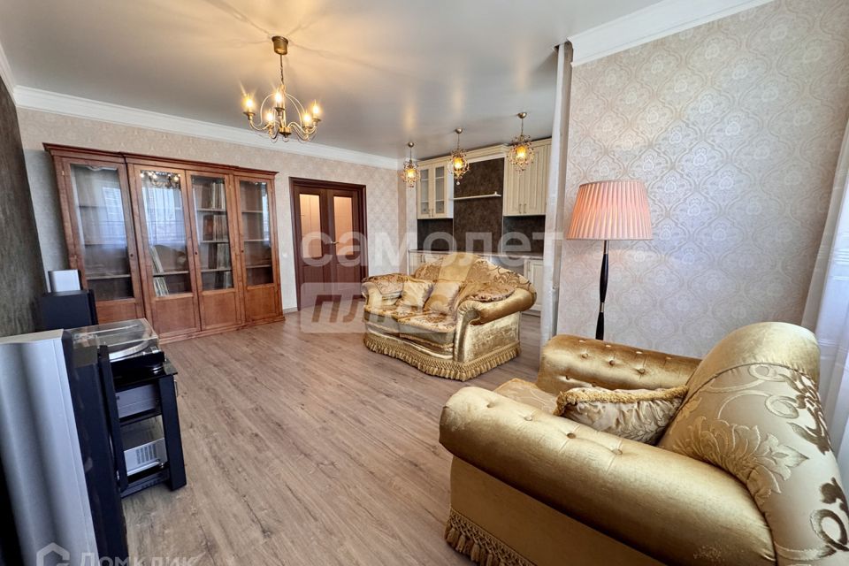 Продаётся 3-комнатная квартира, 74.3 м²