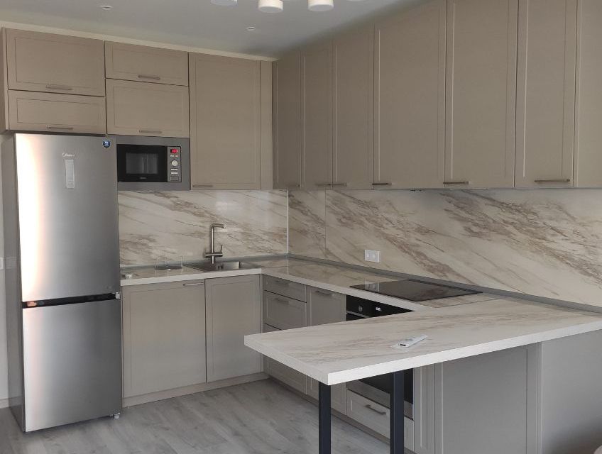 Сдаётся 2-комнатная квартира, 56.6 м²