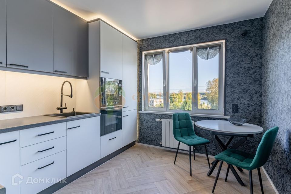 Продаётся 2-комнатная квартира, 52.4 м²