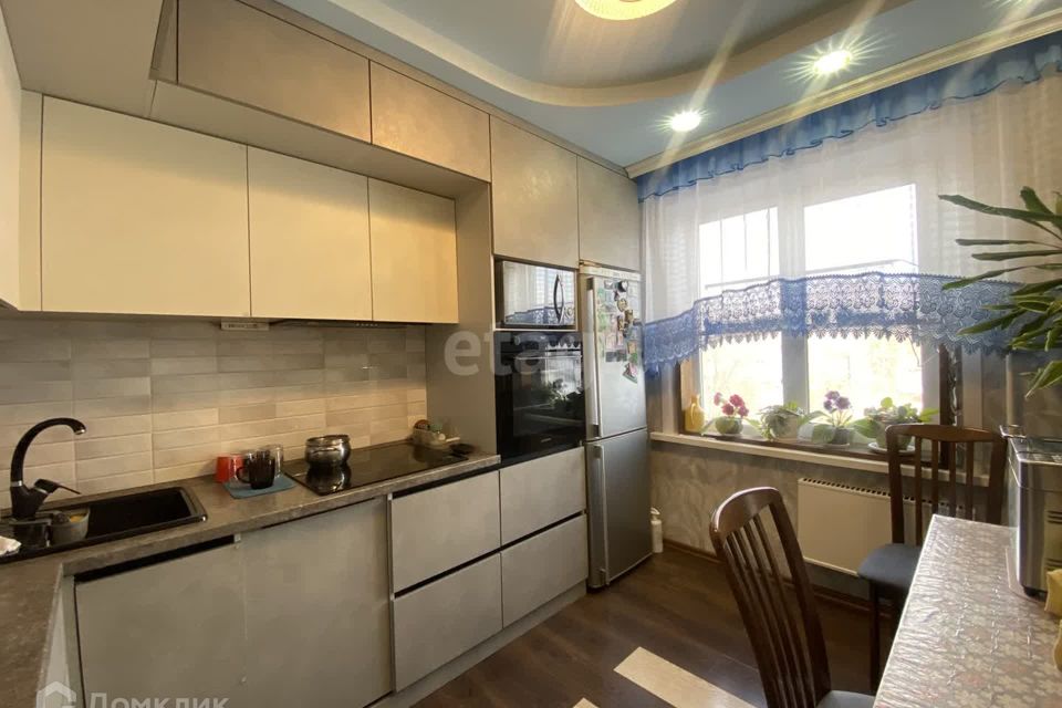 Продаётся 2-комнатная квартира, 53 м²