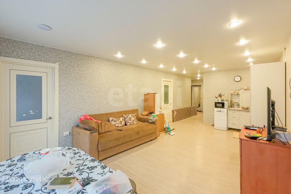 Продаётся 2-комнатная квартира, 69.3 м²