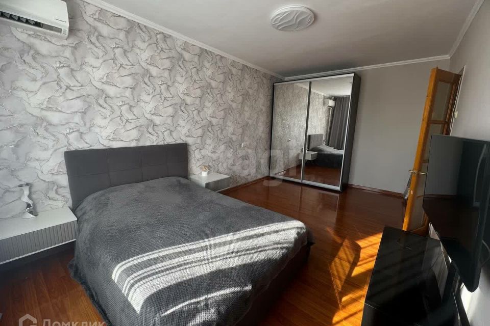 Продаётся 3-комнатная квартира, 72 м²
