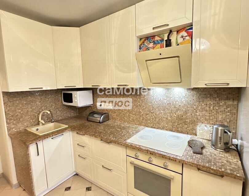 Продаётся 2-комнатная квартира, 68.7 м²