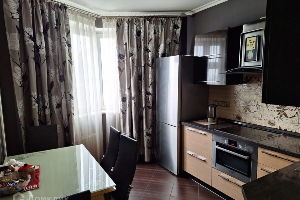 Сдаётся 1-комнатная квартира, 40 м²