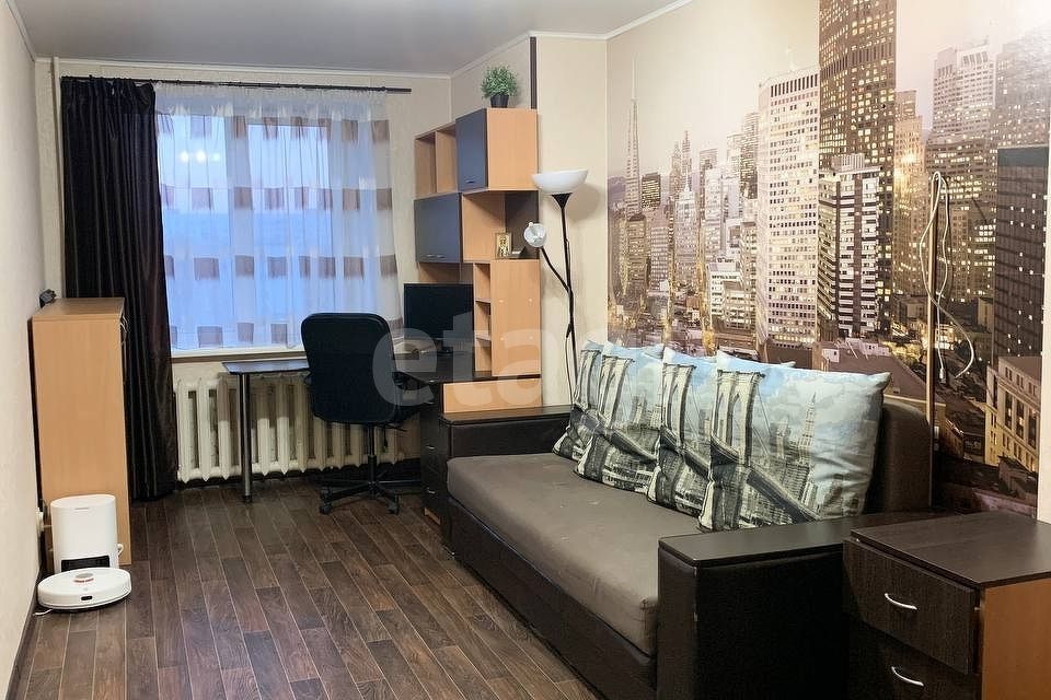 Продаётся 3-комнатная квартира, 101.6 м²