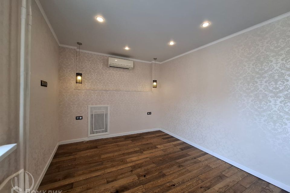 Продаётся 2-комнатная квартира, 57.4 м²