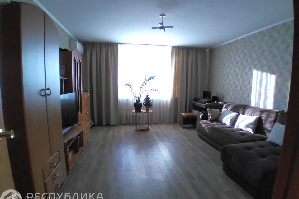 Продаётся 2-комнатная квартира, 60.2 м²