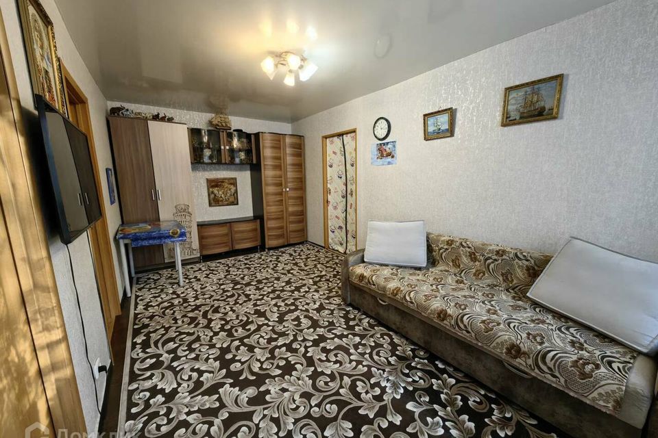 Продаётся 4-комнатная квартира, 63 м²