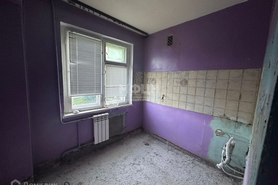Продаётся 4-комнатная квартира, 59.1 м²