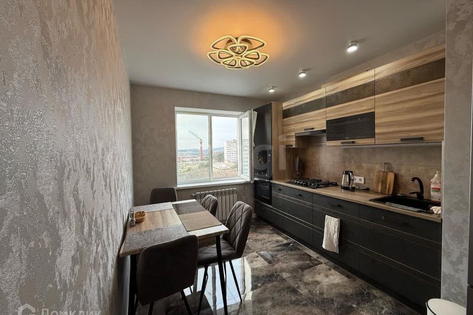 Продаётся 3-комнатная квартира, 64.3 м²