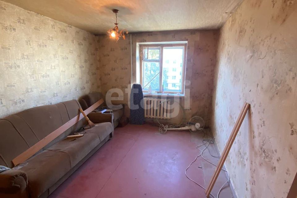 Продаётся комната в 1-комн. квартире, 18 м²