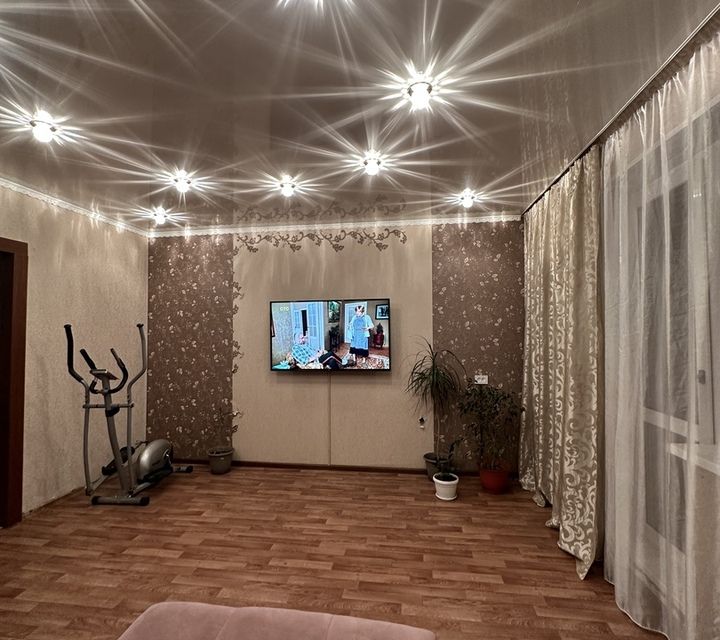 Продаётся 3-комнатная квартира, 69.7 м²