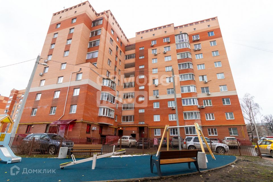 Продаётся 1-комнатная квартира, 43.3 м²