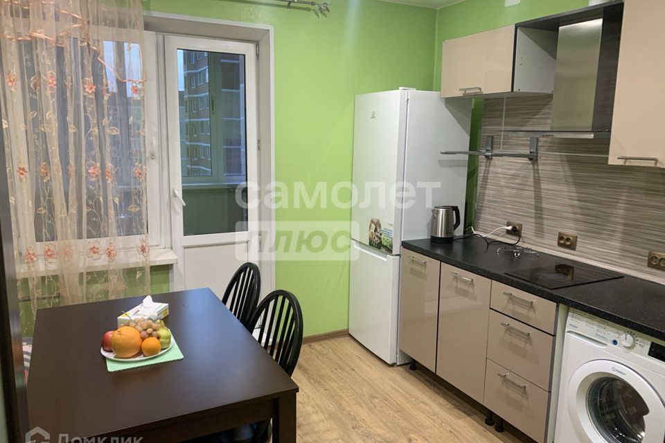Продаётся 1-комнатная квартира, 41 м²