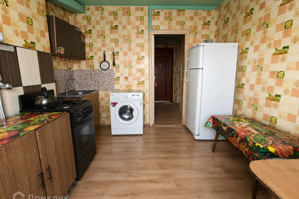 Продаётся 3-комнатная квартира, 69.8 м²