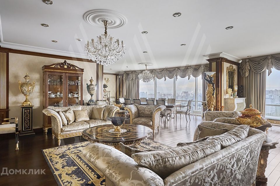Продаётся 6-комнатная квартира, 440.3 м²