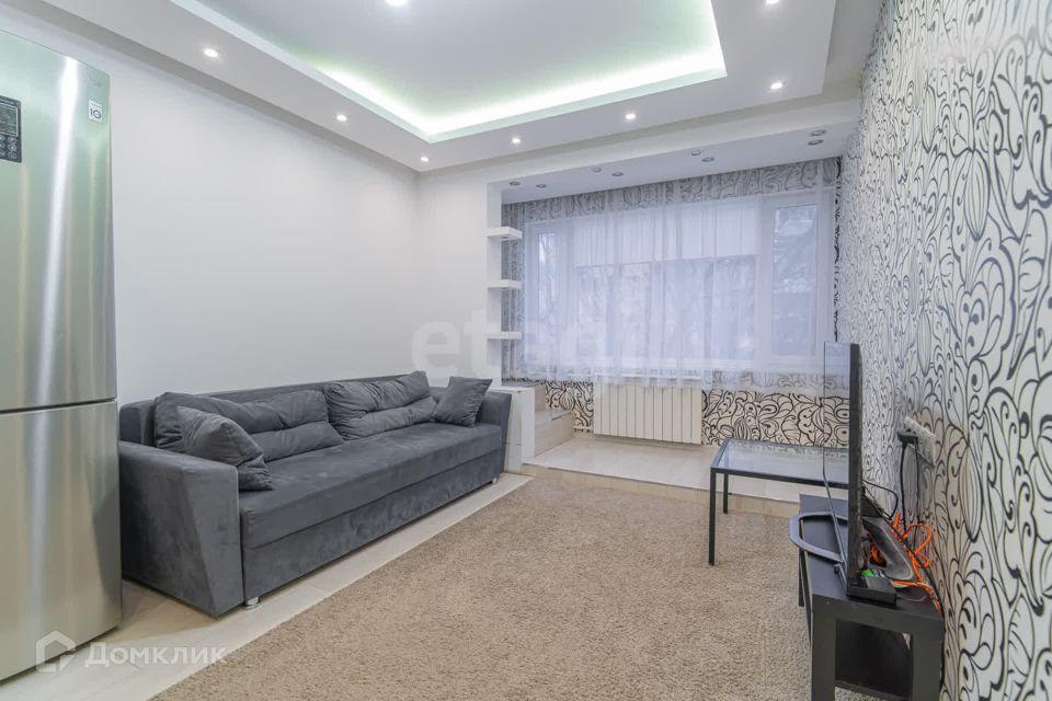 Продаётся 3-комнатная квартира, 63.3 м²