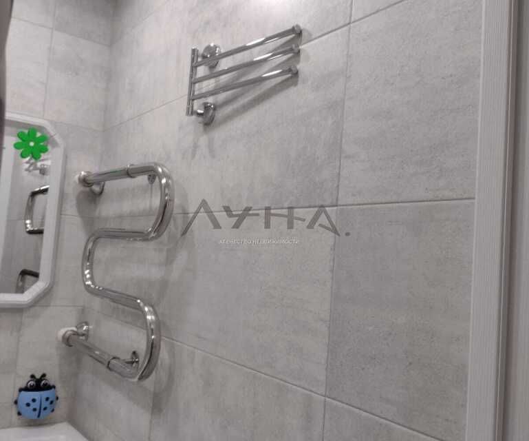 Продаётся 3-комнатная квартира, 60.4 м²