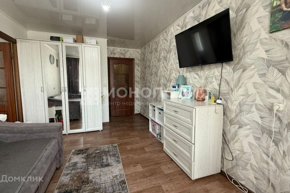 Продаётся 3-комнатная квартира, 51.6 м²