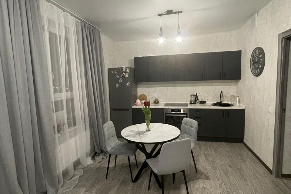 Продаётся 2-комнатная квартира, 47.9 м²