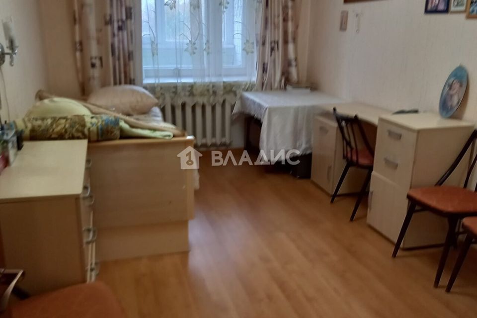 Продаётся 3-комнатная квартира, 70.4 м²