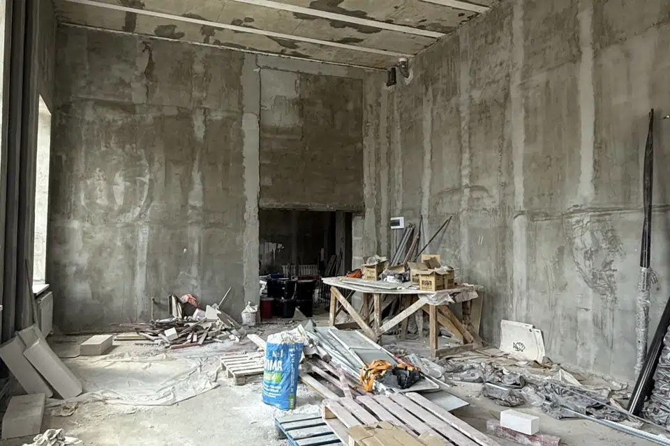 Сдаётся торговое помещение, 180.4 м²