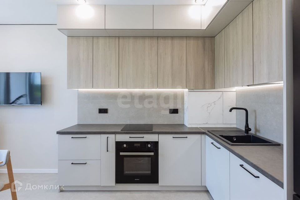 Продаётся 1-комнатная квартира, 41.1 м²