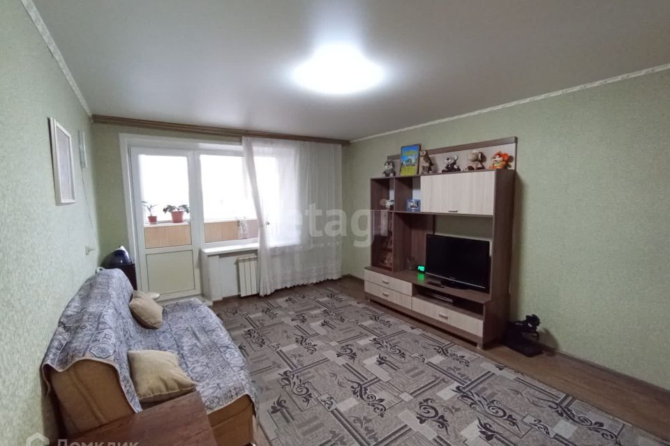 Продаётся 3-комнатная квартира, 57.9 м²