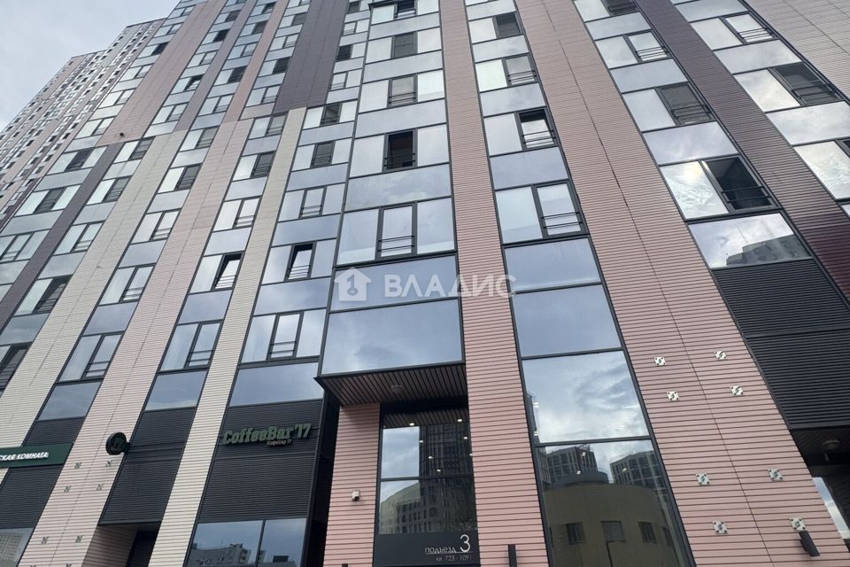 Продаётся 1-комнатная квартира, 43 м²