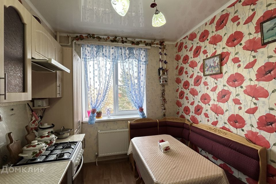 Продаётся 1-комнатная квартира, 32 м²