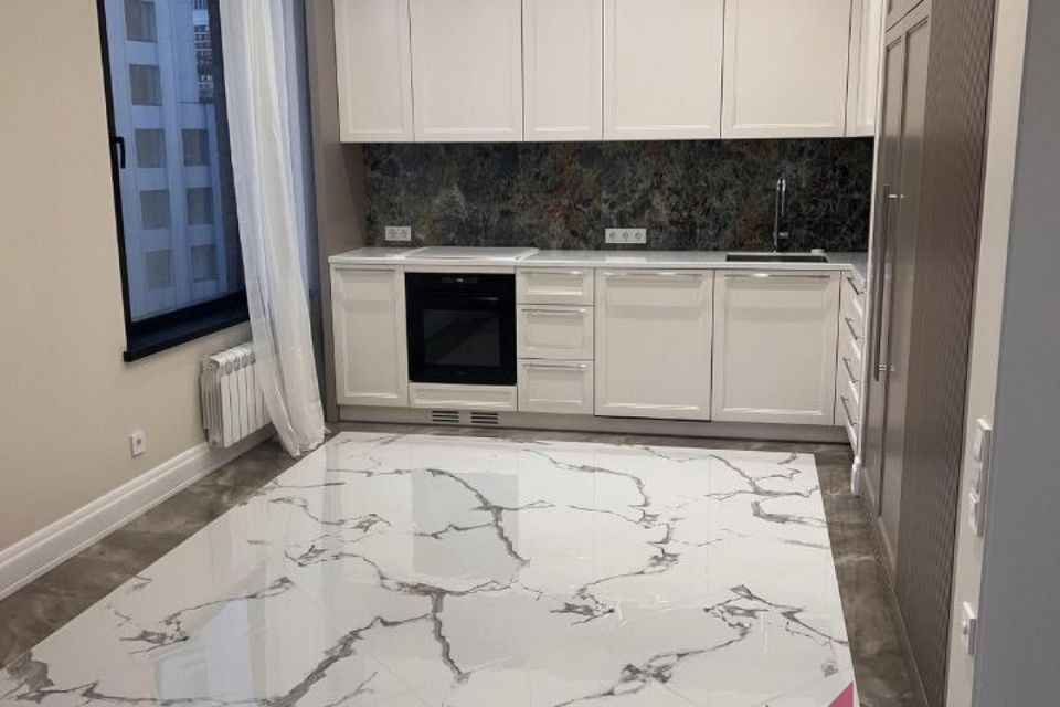 Продаётся 5-комнатная квартира, 136.3 м²